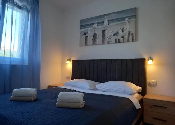 Apartments Strkalj Sukosan